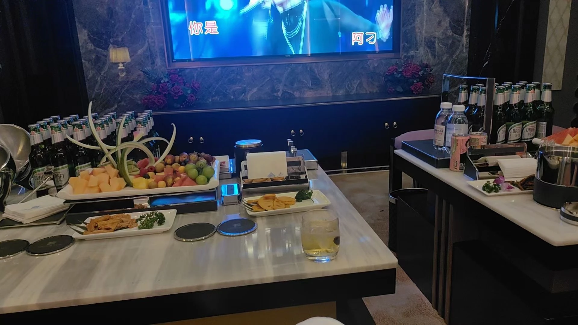 太原商务云鼎国际KTV全景落地窗城市夜景